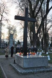 Krzyz_Katynski
